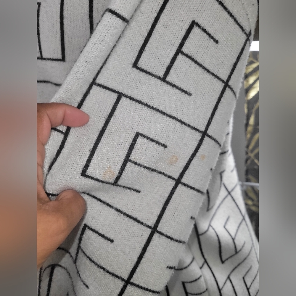 Eva & Paige Black and White Patterned Cardigan Size # L - Picture 6 of 9